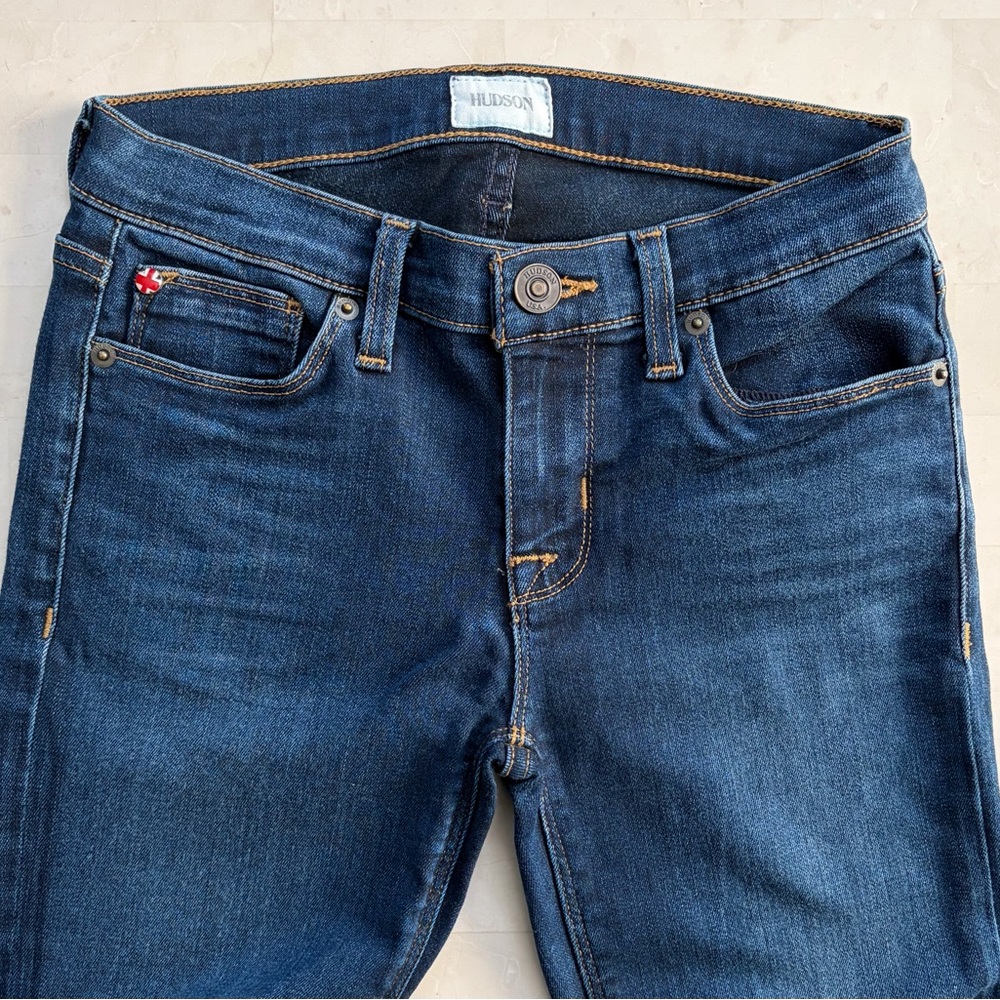 Hudson Jeans Women's size 26 Dark Blue Skinny Jeans